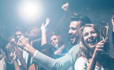 bar-nightclub-wristbands-bg-1536x760 bar-nightclub-wristbands-bg-1536x760