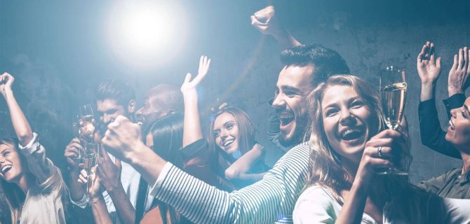 bar-nightclub-wristbands-bg-1536x760